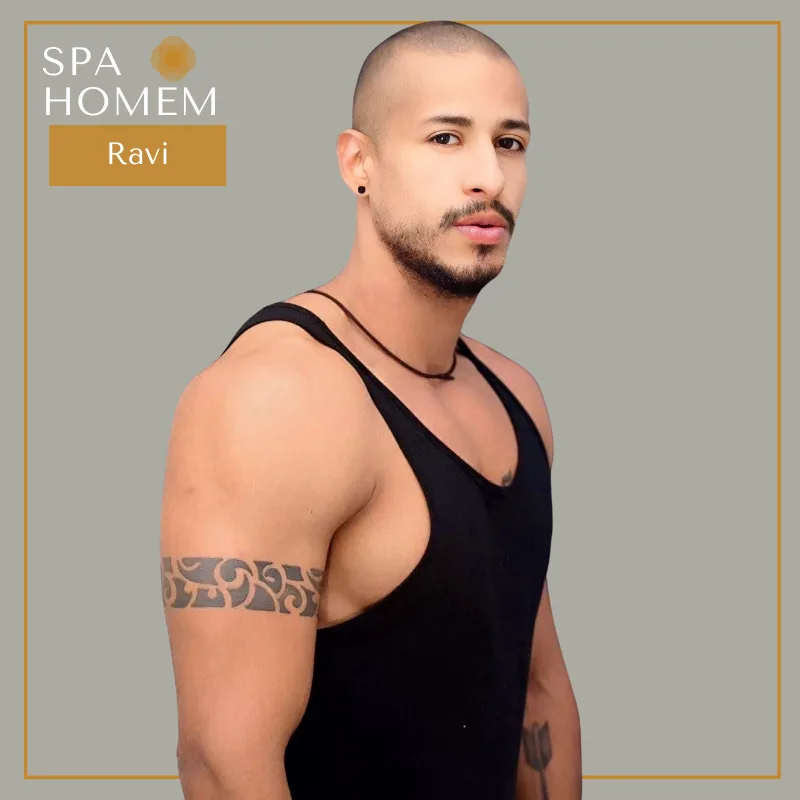 Massagista masculino Ravi